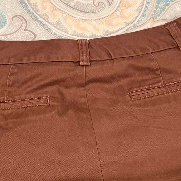 Dockers brown chino pants, sz 6 med - Picture 4 of 4
